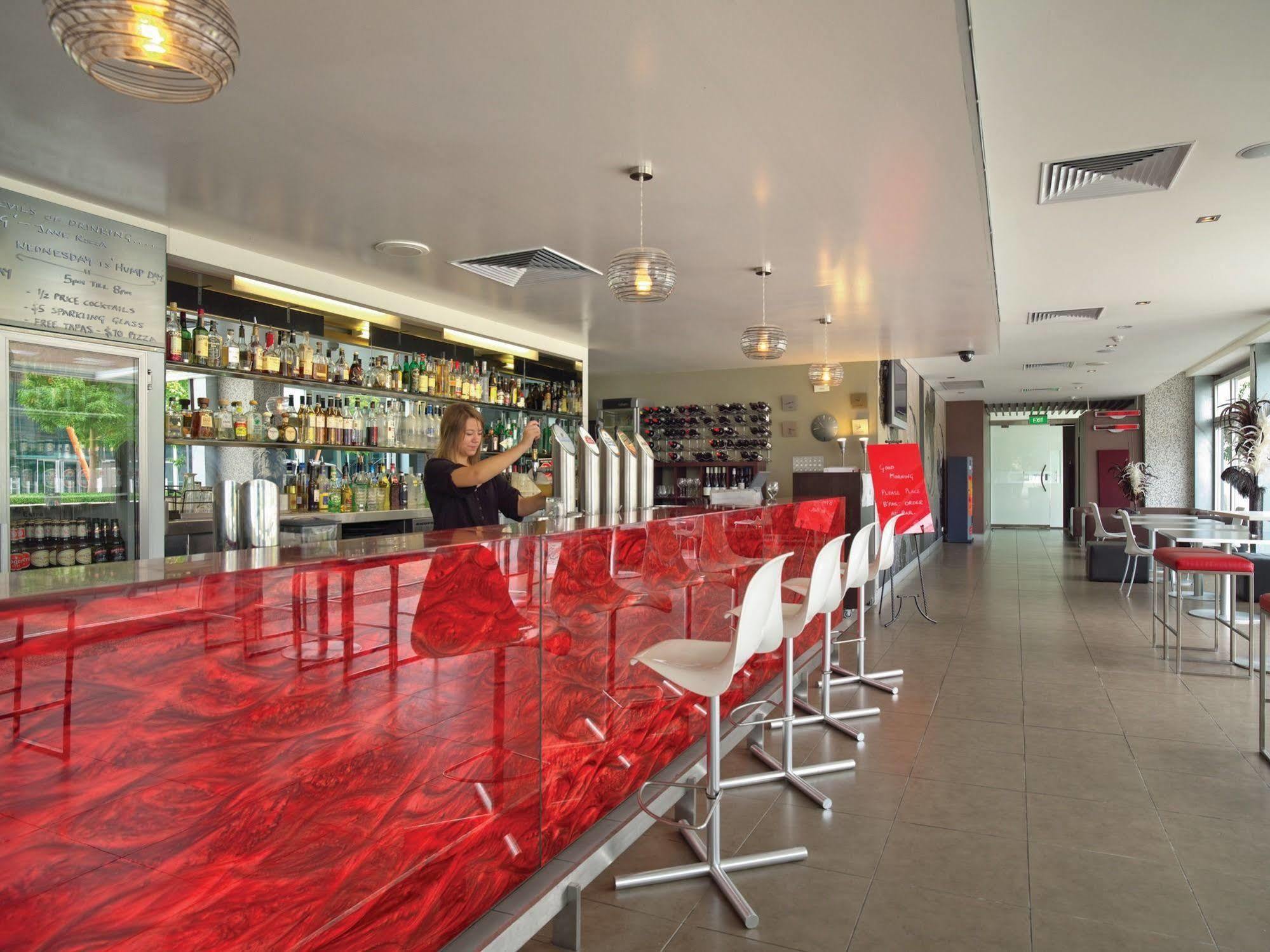 阿迪娜珀斯公寓酒店 外观 照片